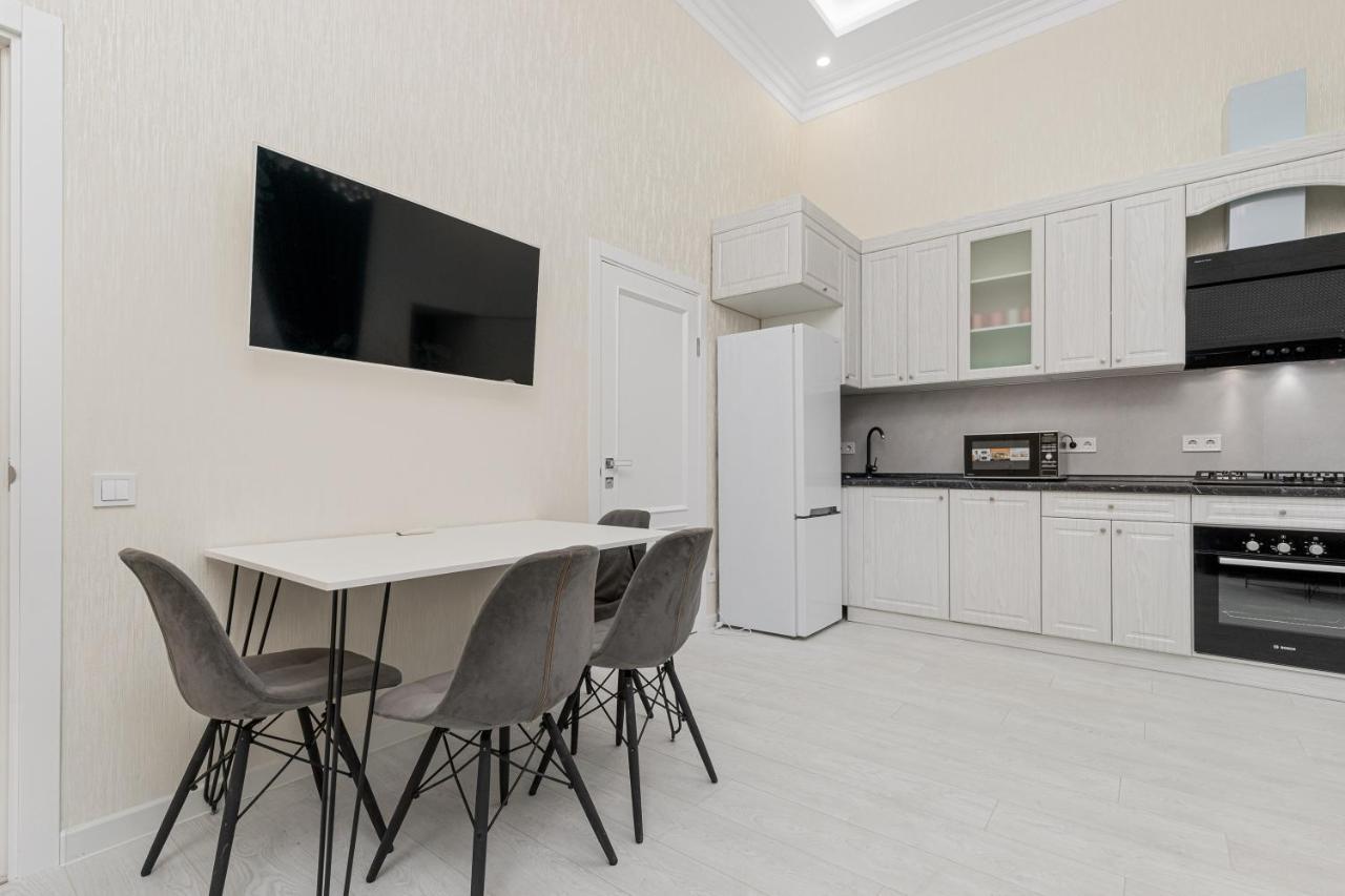 Vorontsov Lane Cozy Apartment 敖德萨 外观 照片